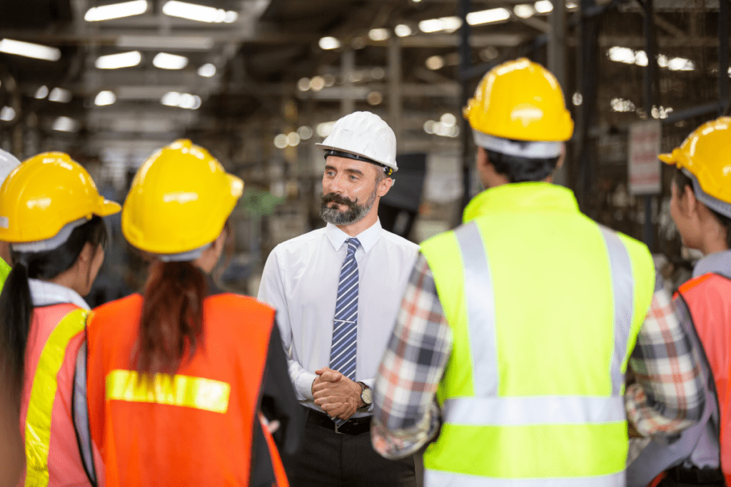 Advantages of Field Service Management for Managers and Staff