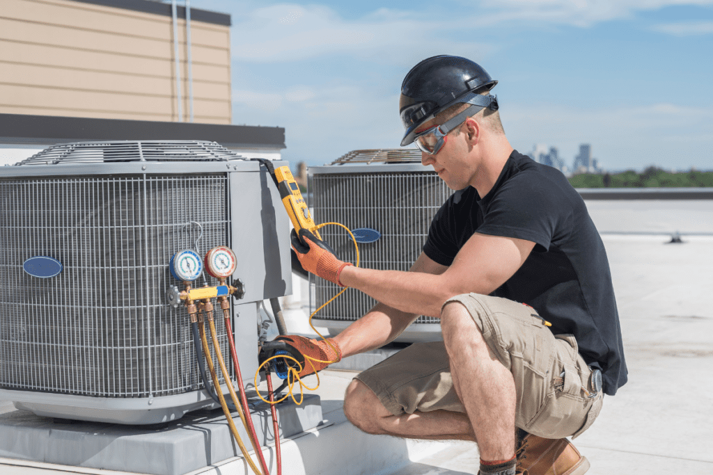 Advantages of Field Service Management for Managers and Staff