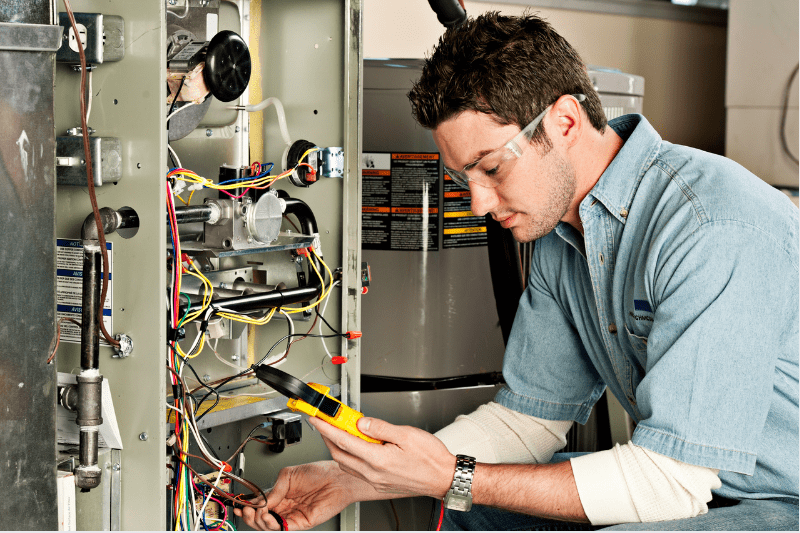 Switching to Smarter Workflows: Wello Solutions' Take on FSM and CMMS